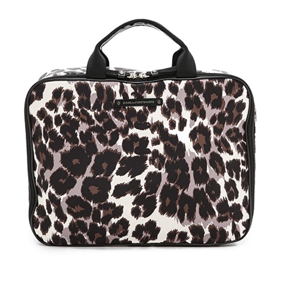 Diane Von Furstenberg Handbags - Diane von Furstenberg Voyage Lingerie Cube